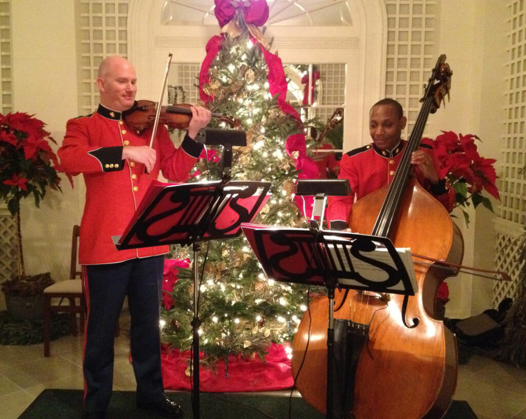 Peter Wilson and Aaron Clay performing in the White House during Holiday tours